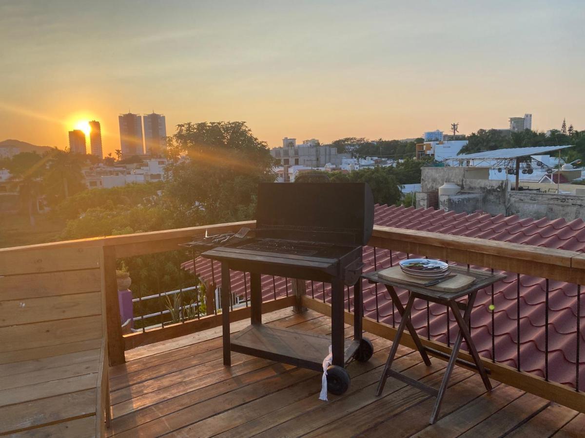 Wandering Monkey Guesthouse Mazatlán Eksteriør bilde