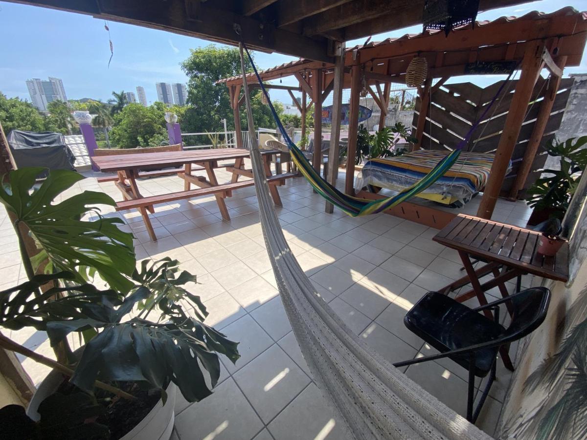 Wandering Monkey Guesthouse Mazatlán Eksteriør bilde